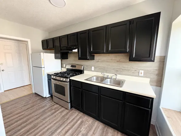 1263-1265 Pleasant St #7, Fall River, MA 02723