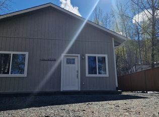 21046 Frosty Dr, Chugiak, AK 99567