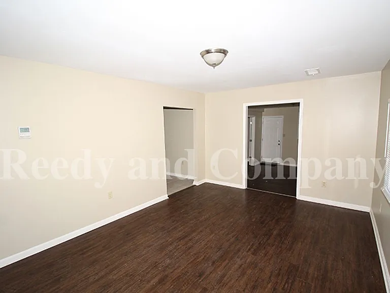961 Carrolton Rd — Photo 4