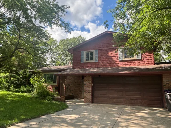 7640 South St, Lincoln, NE 68506