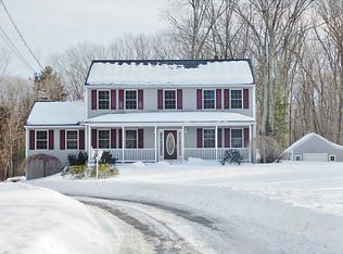 250 Franklin Rd, Hope, RI 02816