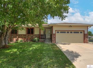 12802 Lillian St, La Vista, NE 68138