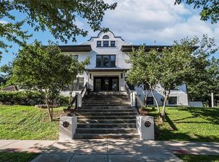 401 E 36th St, Kansas City, MO 64109