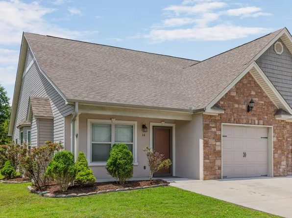 14 Sunset Cove Dr, Rossville, GA 30741