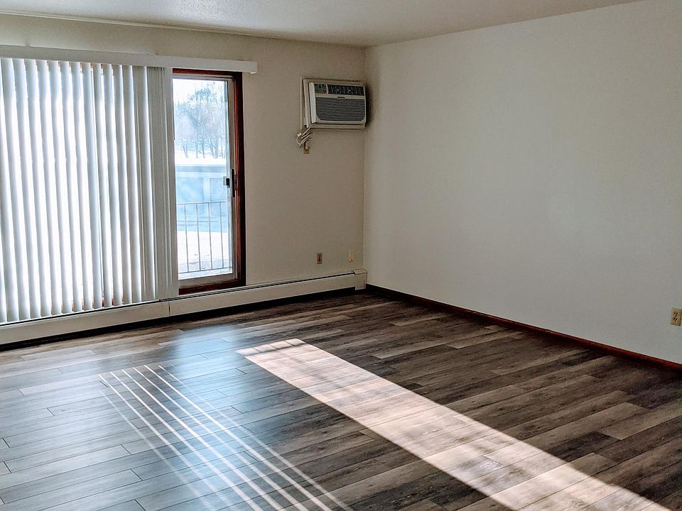 1st image of 8201 46th Ave N APT 108