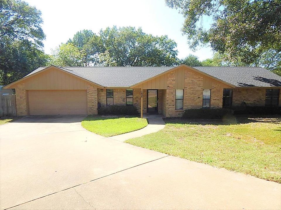 1st image of 1606 Cambridge Cir