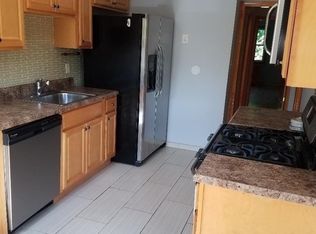 64-71 Alderton St, Rego Park, NY 11374