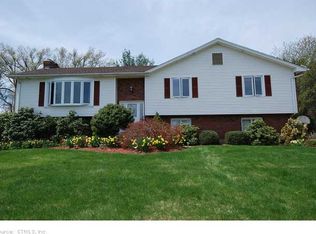 449 Coppermill Rd, Wethersfield, CT 06109