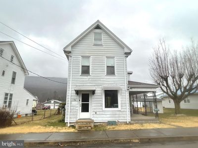 109 S 2nd St, Lykens, PA, 17048