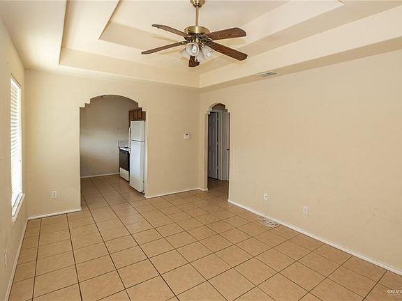 3rd image of 2513 Chuparosa Ct