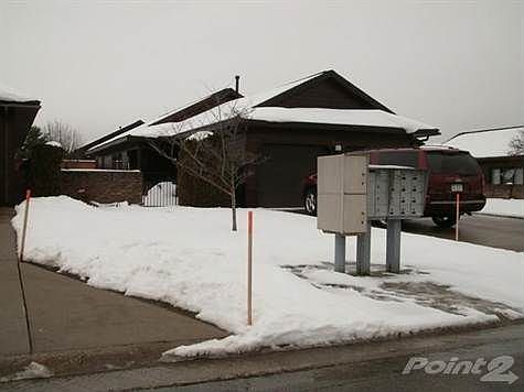 3rd image of 2167 Hammond Pl E