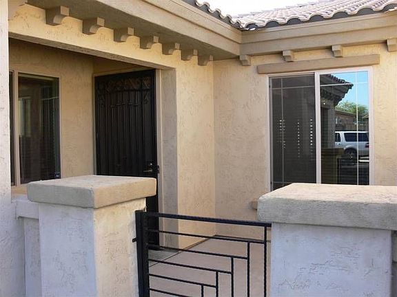 Front entry gate