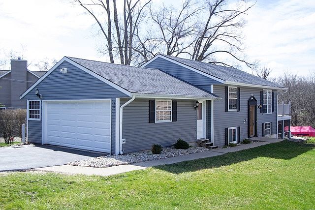 1st image of 904 Sheridan Dr