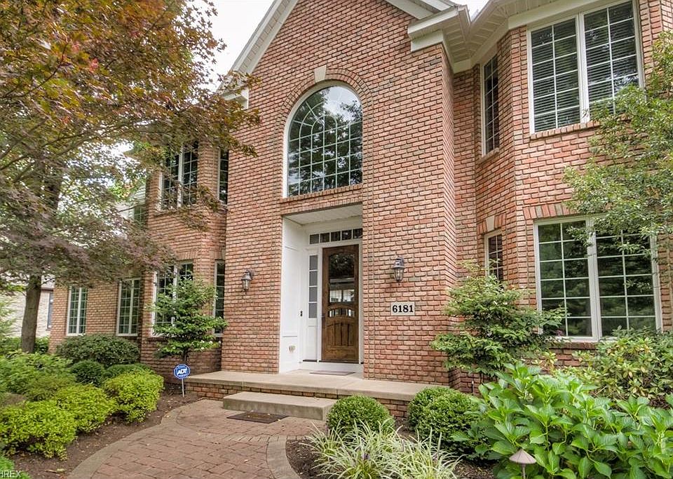 1st image of 6181 Burr Oak Way