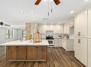 511 W Valverde St, Brenham, TX 77833