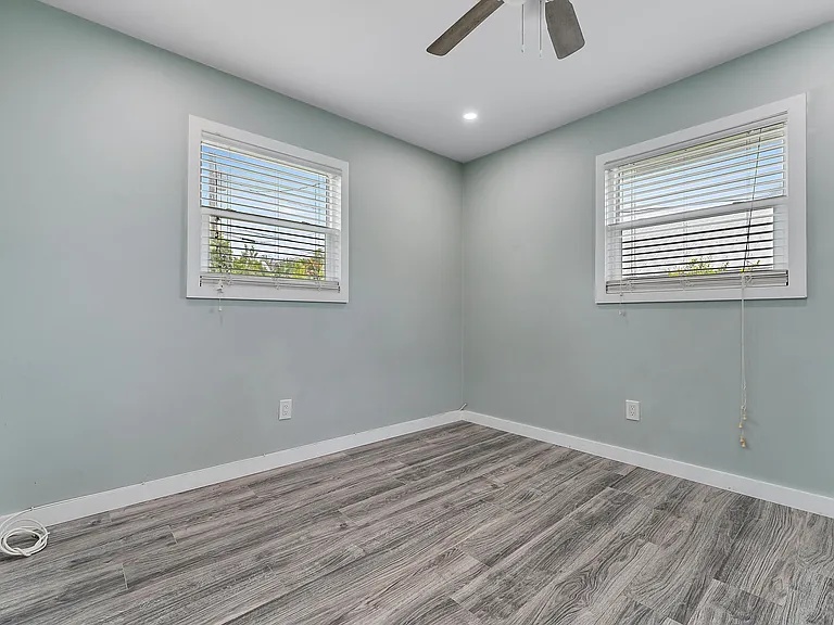856 SW Rustic Cir — Photo 20