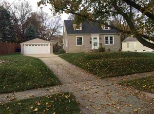 3424 California Rd, Rockford, IL 61108