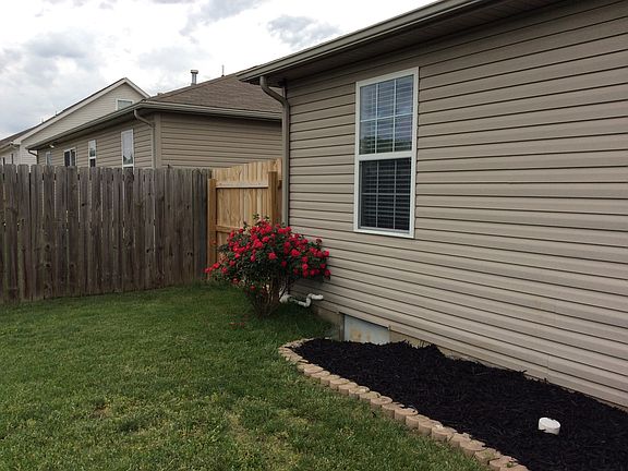 3rd image of 3525 Wayland Dr