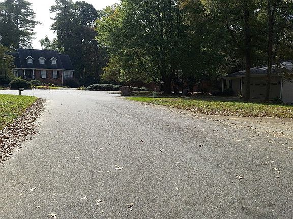 5th image of 486 Timberlea Lake Dr SE