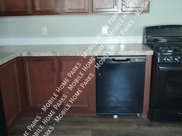 3218 Us Highway 82 #R109