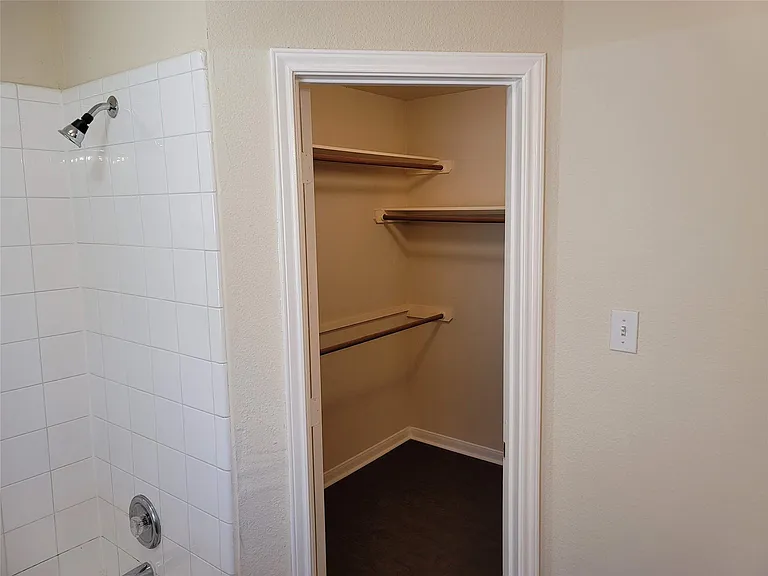 3906 Teal Run Meadows Dr — Photo 14