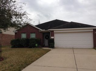 2525 Flycatcher Cove Dr, League City, TX 77573