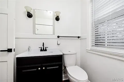 205 Grover Rd — Photo 11