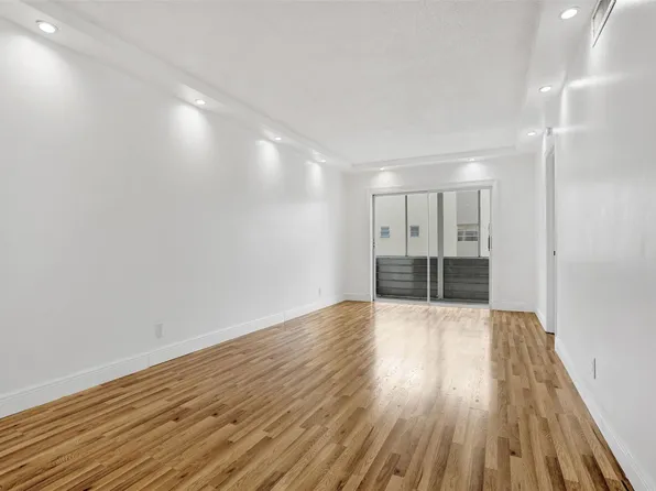 251 Berkley Road #203, Hollywood, FL 33024