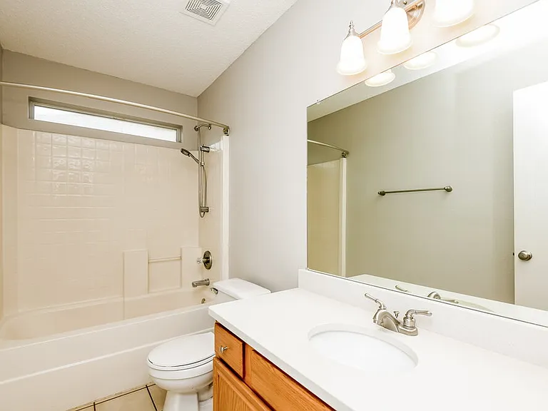 1706 Tonya May Ln — Photo 15
