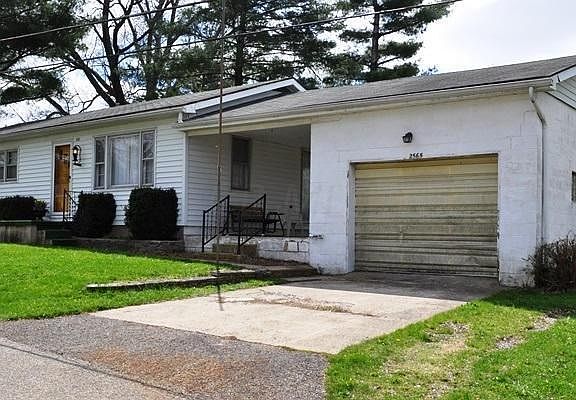 2nd image of 2565 Gift St