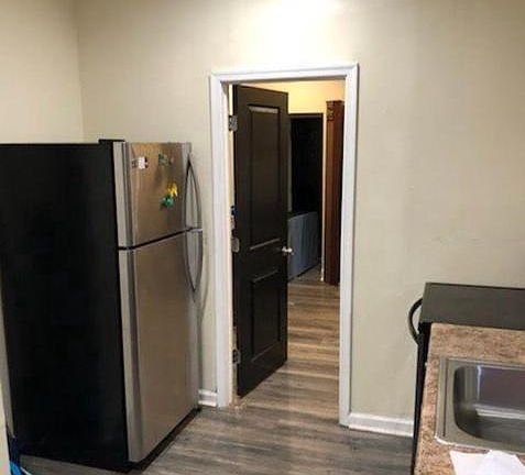 4th image of 2540 W Seltzer St