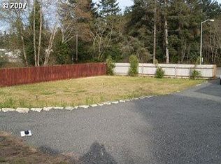424 N Morrison St, Coos Bay, OR 97420