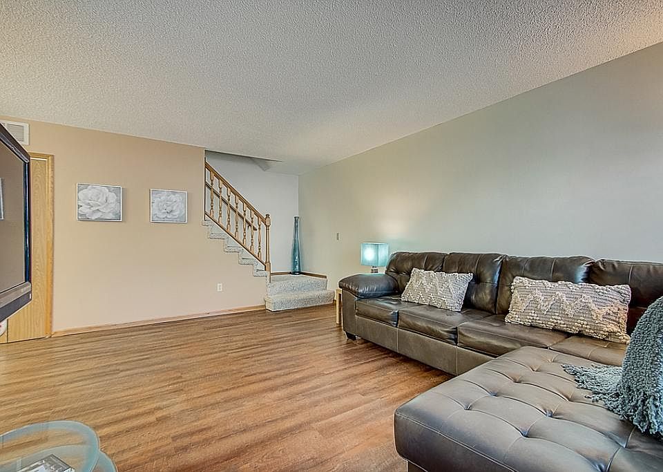 1st image of 5525 Orleans Ln N APT 6