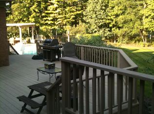 410 Bardmore Cir, Aurora, OH 44202