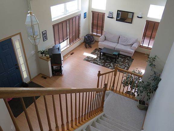 3rd image of 20462 Coventry Ln