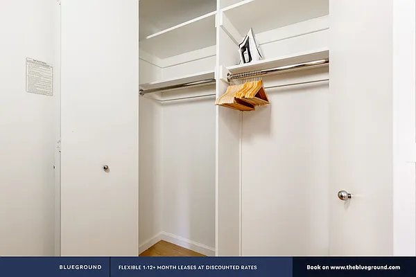 Rented by The Blueground | media 103