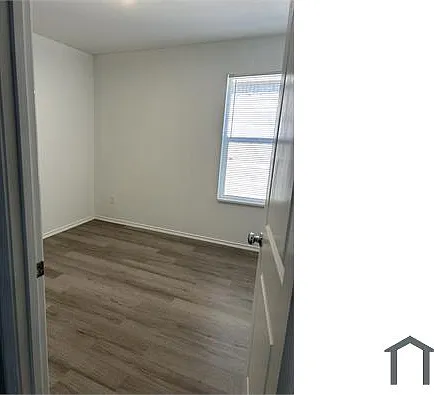 1572 Forge Pond Ln — Photo 9