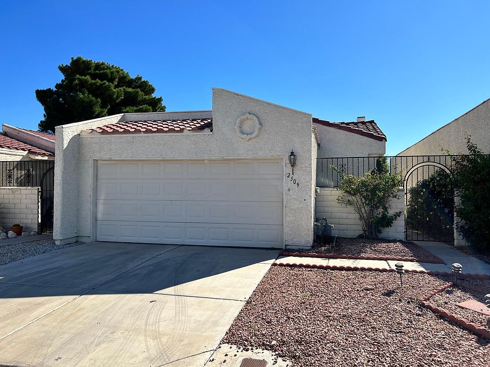 1st image of 2509 Palace View Dr