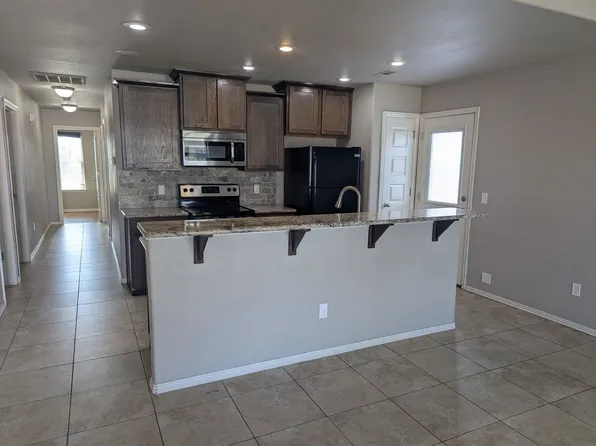 504 W Weymouth St, Siloam Springs, AR 72761