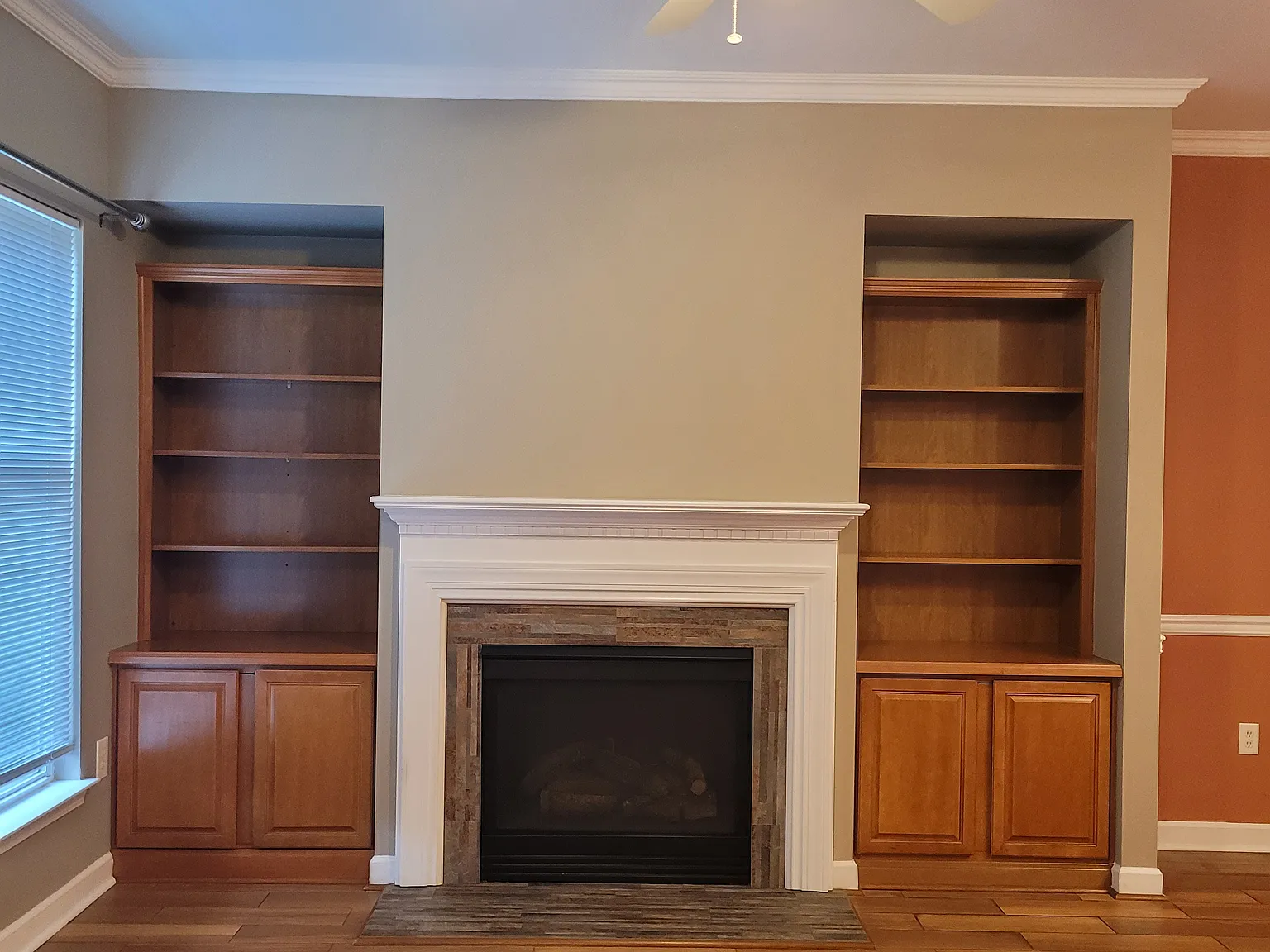 2 bed, 2.5 bath, 1500 sqft, $2,200 — Photo 3