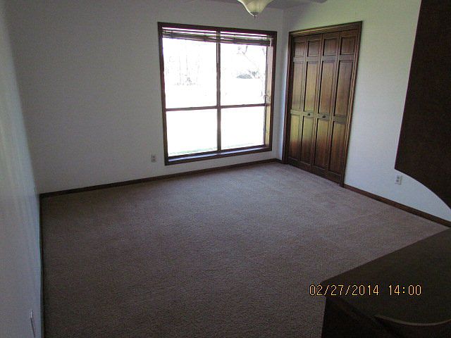 1st image of 402 Cottonwood St