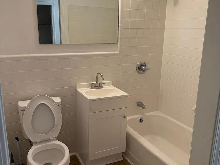 Park Place Apartments — Photo 15