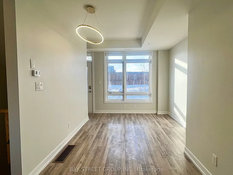 370 Red Maple Rd #13 — Photo 13