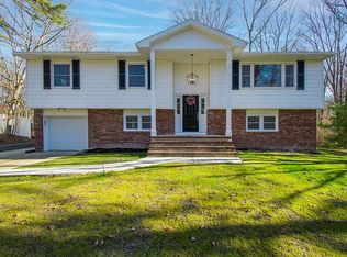 549 Frank Applegate Rd, Jackson, NJ 08527