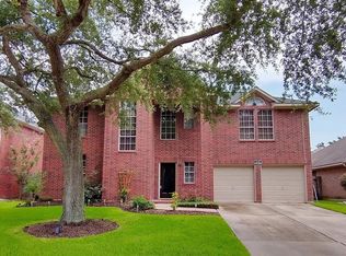 4330 Sugar Bars Dr, Friendswood, TX 77546