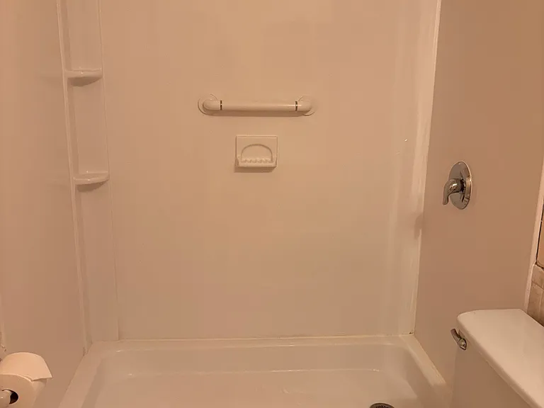 2700 Oxford St N #1 — Photo 7