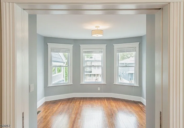 34 N Willow St #2 — Photo 8