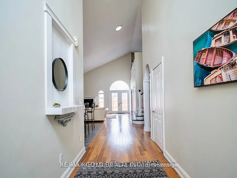 8905 McGarry Dr — Photo 2