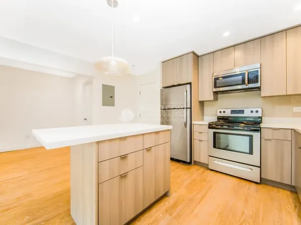 285.5 Lee St #204, Oakland, CA 94610
