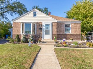 9642 Addison Ct, Franklin Park, IL 60131